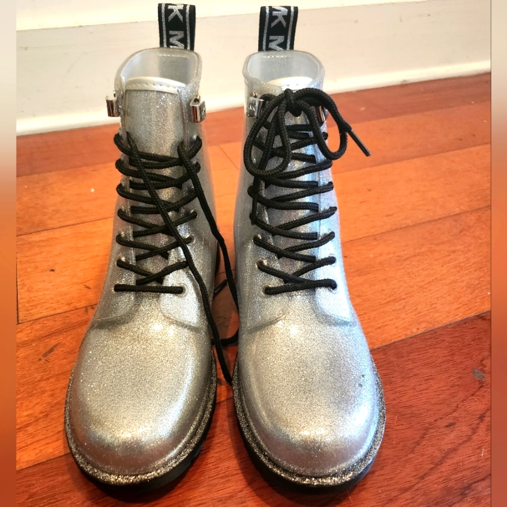 MK shoes